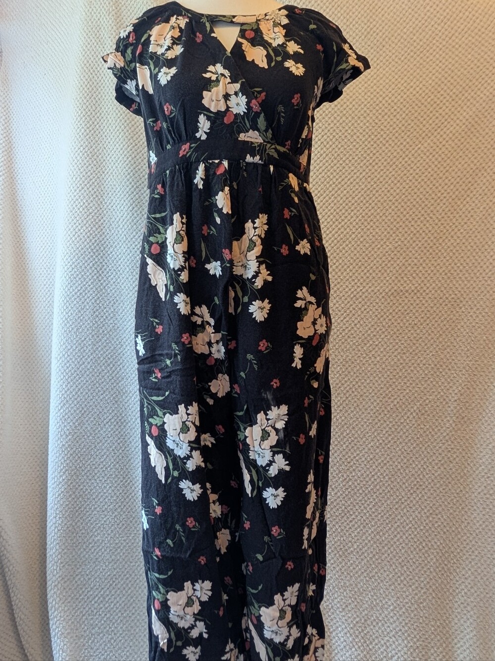 Ingrid & Isabel Black Floral Maternity Jumpsuit With Pockets, Size XS